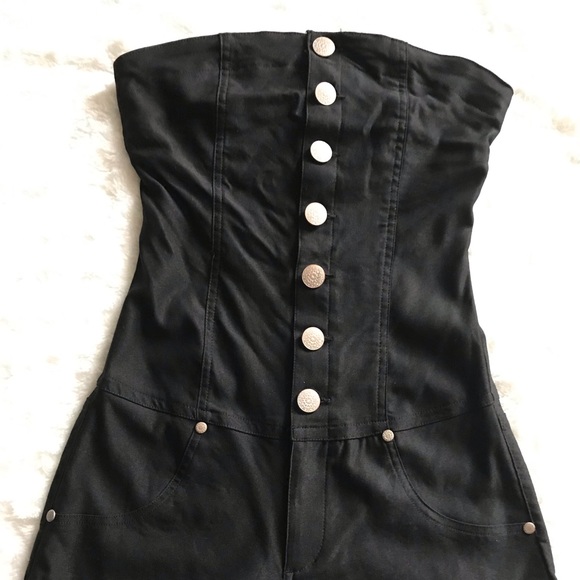 Sold ‼️Black short jumpsuit/romper - Picture 2 of 6